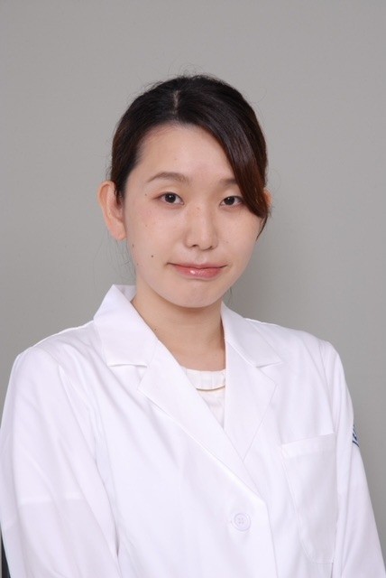出町 佑理